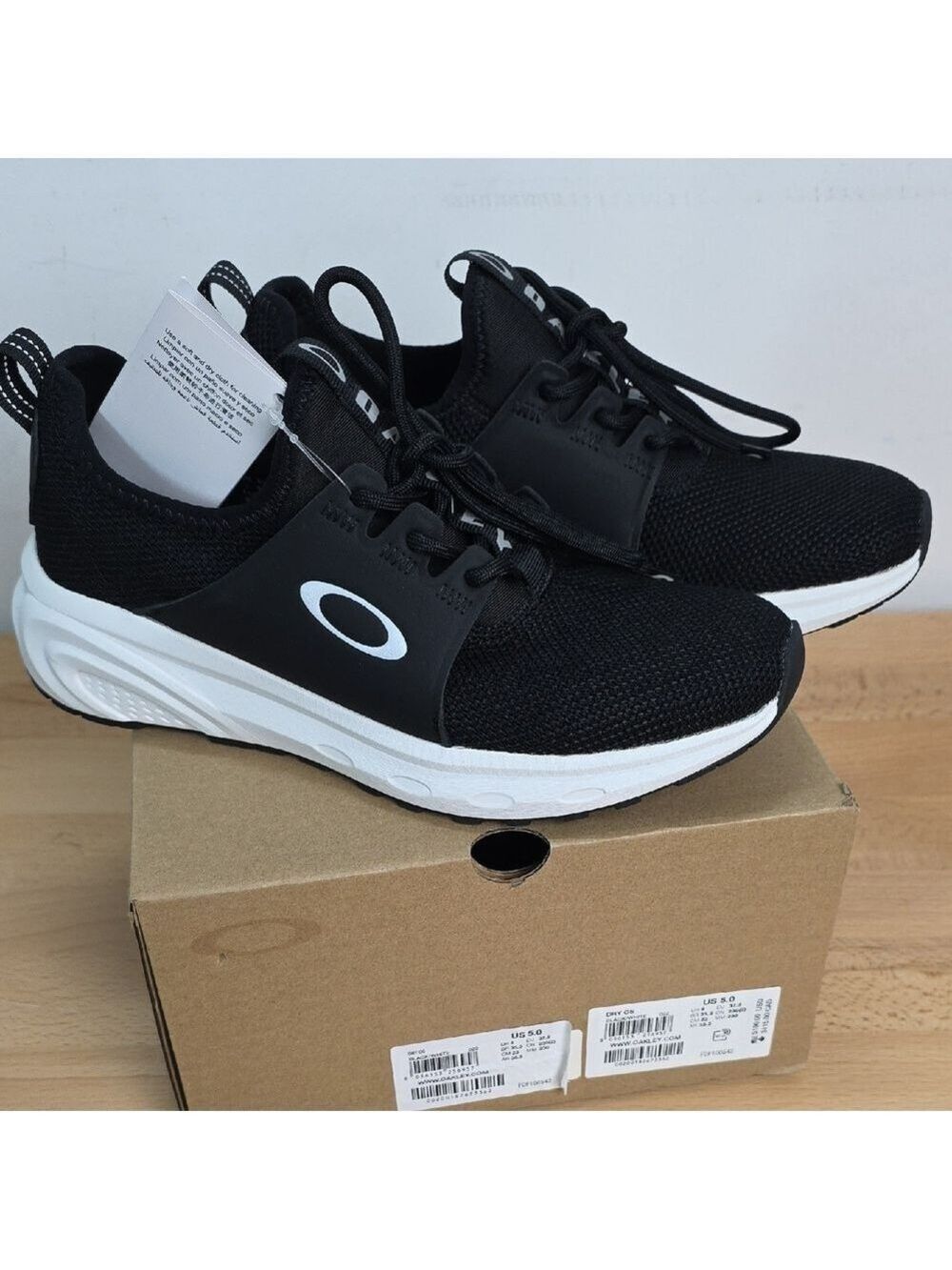 Oakley Black and White Sneakers Women 5
